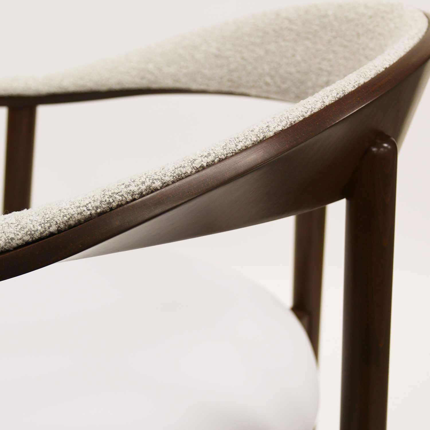 Ira Armchair - Image 6