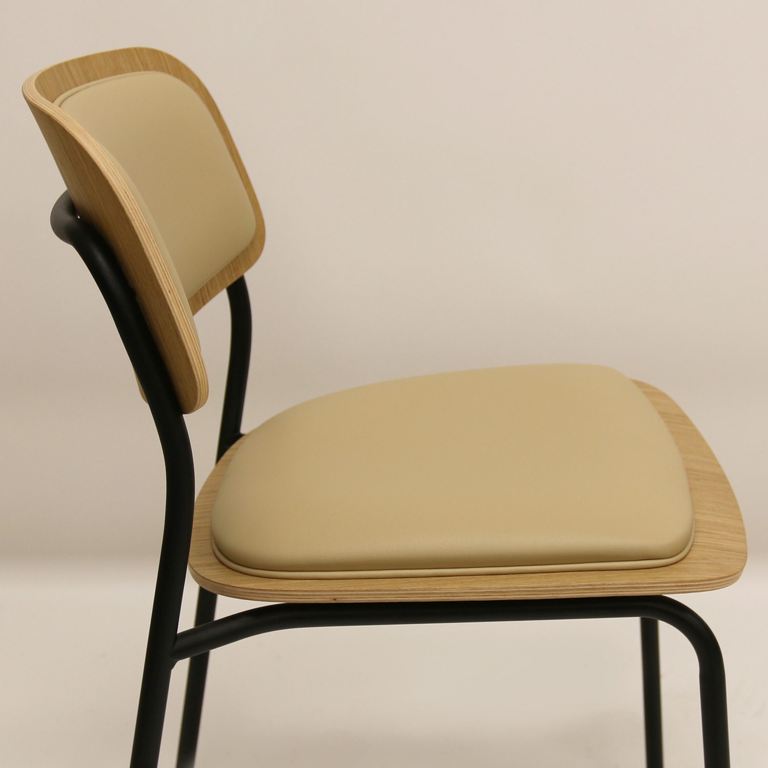 Brio Side - Image 25